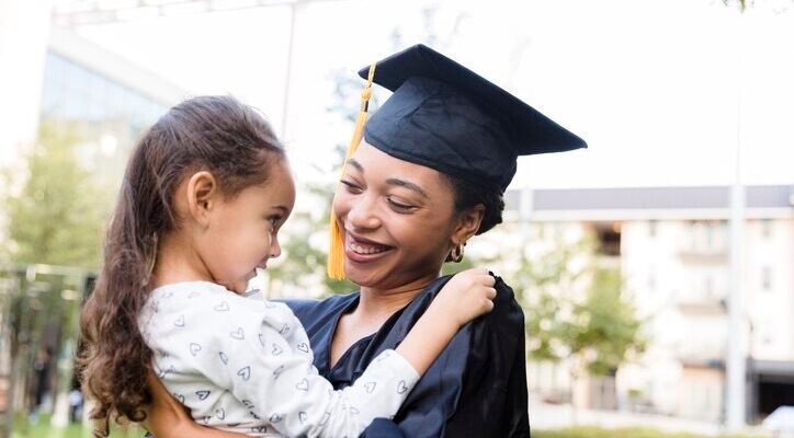 Top 10 Scholarships and Grants for Single Moms: Your Guide to Financial Aid